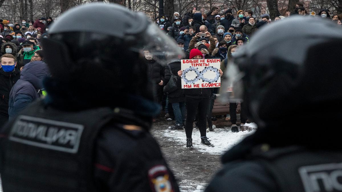 Protester har spritt sig över Ryssland sedan Aleksej Navalnyj fängslades förra veckan. (Foto: TT)