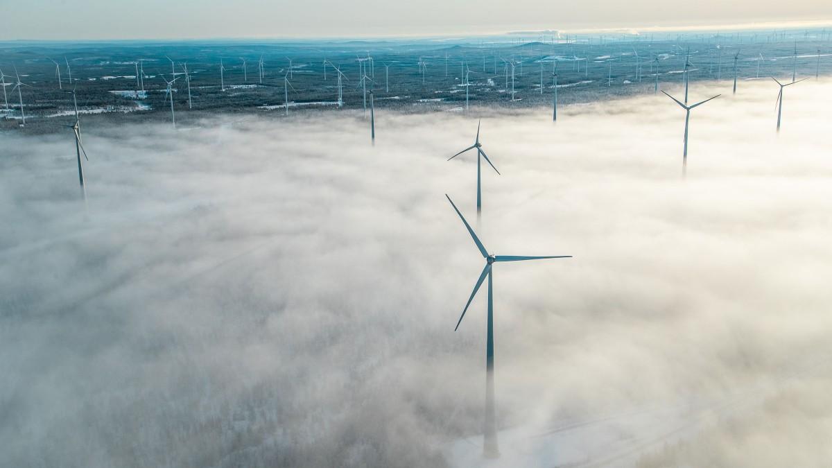 Vindkraftsturbiner lika höga som Eiffeltornet kan snart bli verklighet i Sverige. (Foto: Svevind/Anders Westergren)