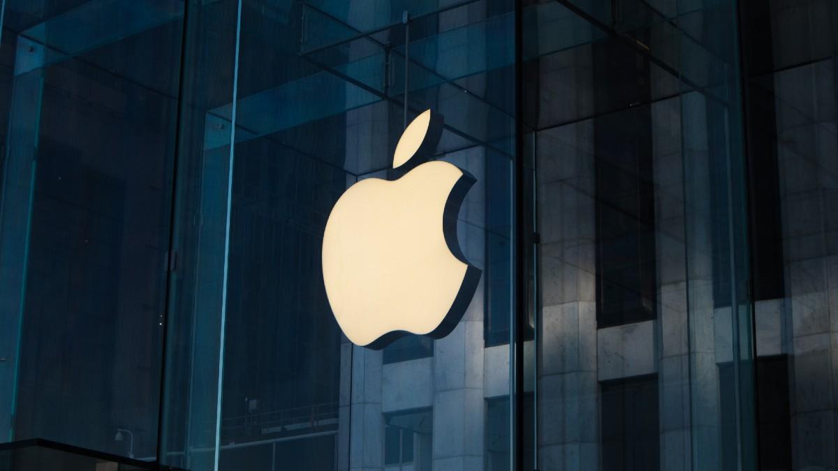 Apples nya tillbehör ska kunna ladda mobiler trådlöst. (Foto: Unsplash)