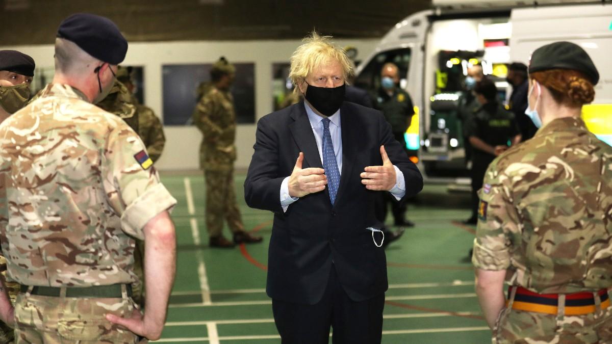 Boris Johnson, premiärminister för Storbritannien – som nu ska utöka sitt lager av kärnvapen. (Foto: TT)