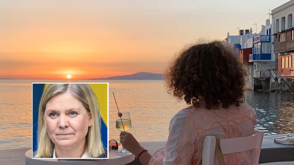 Kvinna njuter av solnedgången i Grekland.
