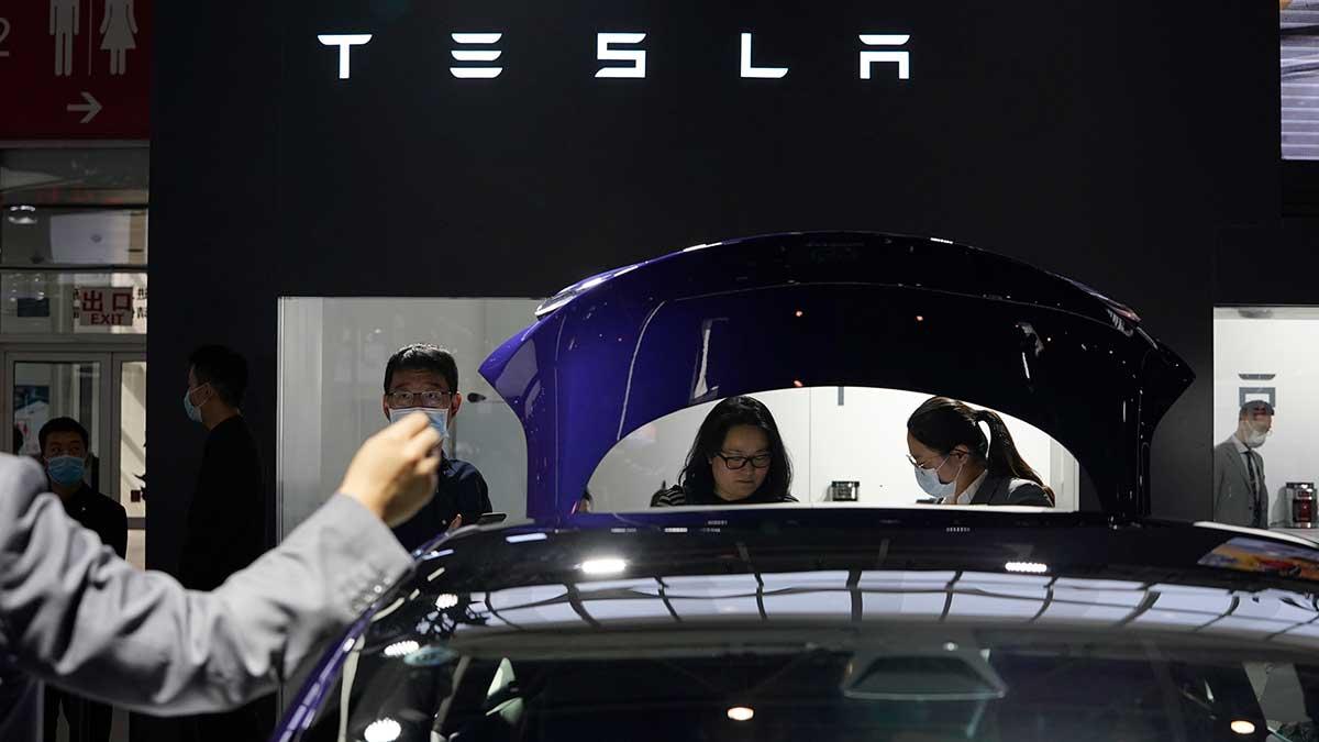 Tesla elbilar show Kina