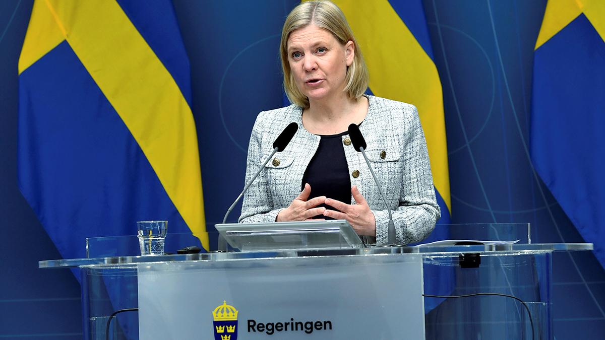 Magdalena Andersson "imponerad" över svensk ekonomis motståndskraft