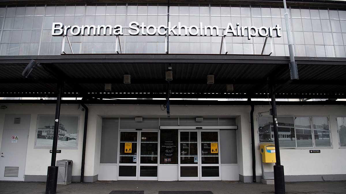 stänga Bromma flygplats