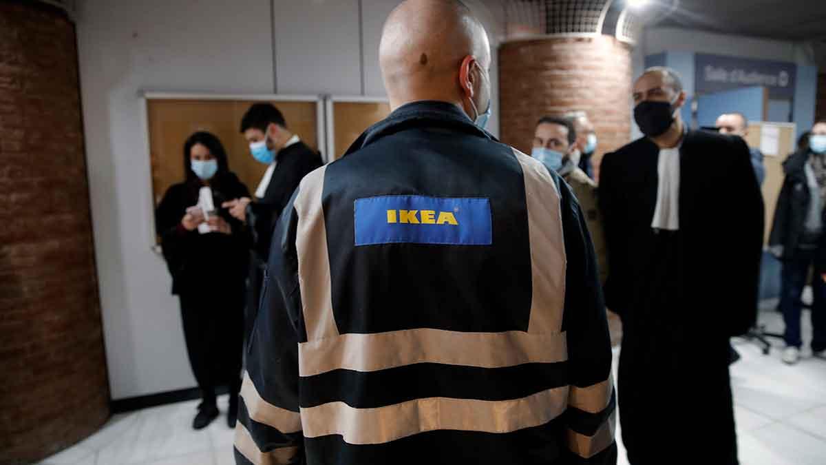 Ikea spionerade