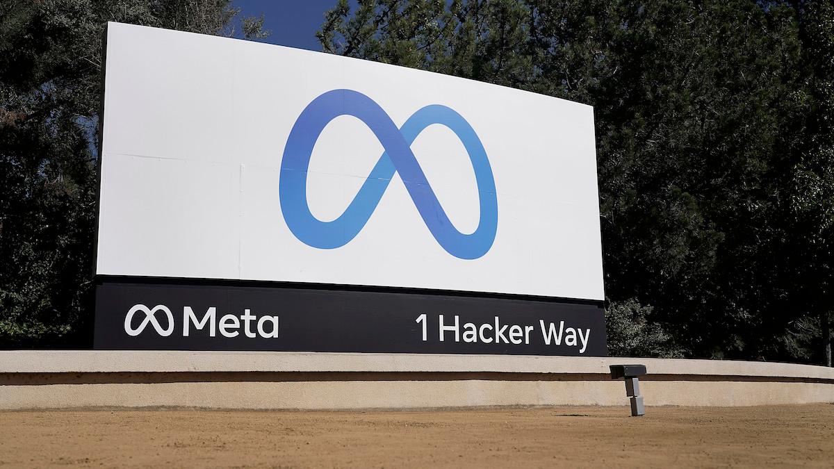 Facebook unveiled their new Meta sign at the company headquarters in Menlo Park, Calif., Det brittiska konkurrensverket CMA tvingar Meta (Facebook att sälja GIF-företaget Giphy.