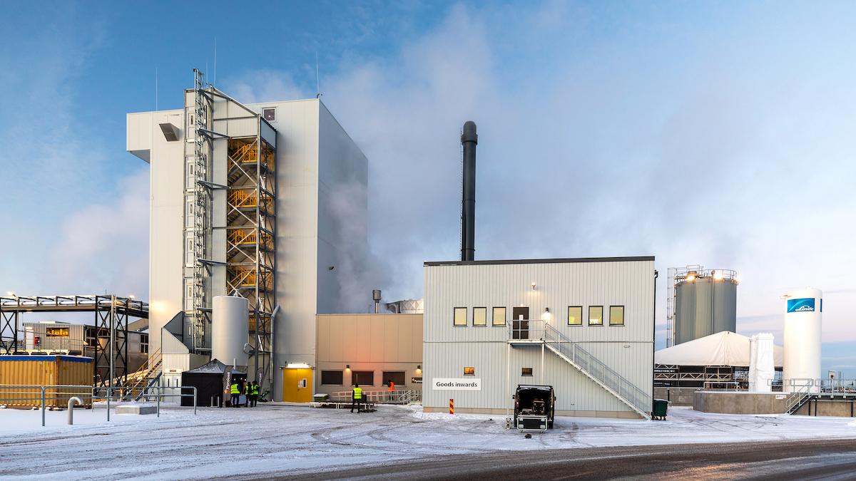 Pyrocell utanför Gävle. Anläggningen har kapacitet att producera 25 000 ton pyrolysolja som råvara till Preem