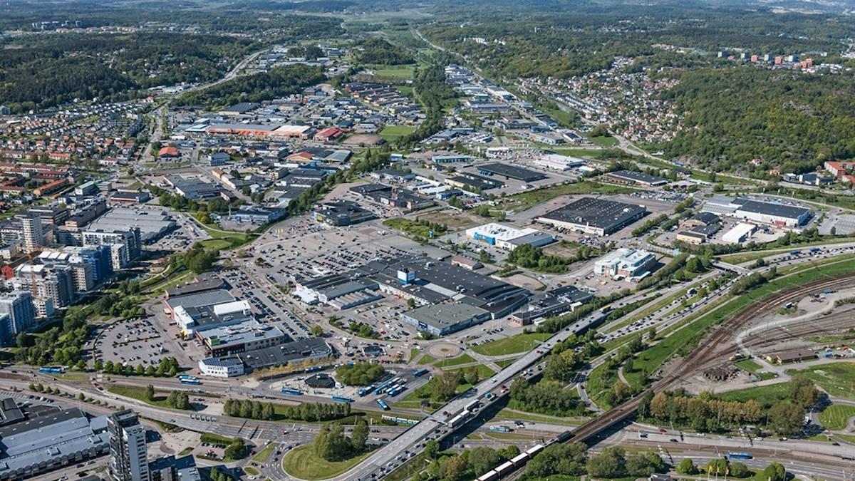 I Göteborg har Sigurd-projektet tittat på Backaplan, för att försöka ta reda på vilken betydelse olika stadsbyggnadsinvesteringar har för en hållbar samhällsutveckling.