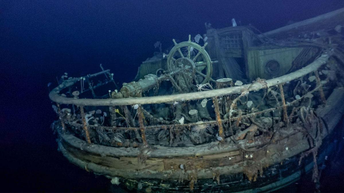 Shackleton_The_Endurance_ship,jpg