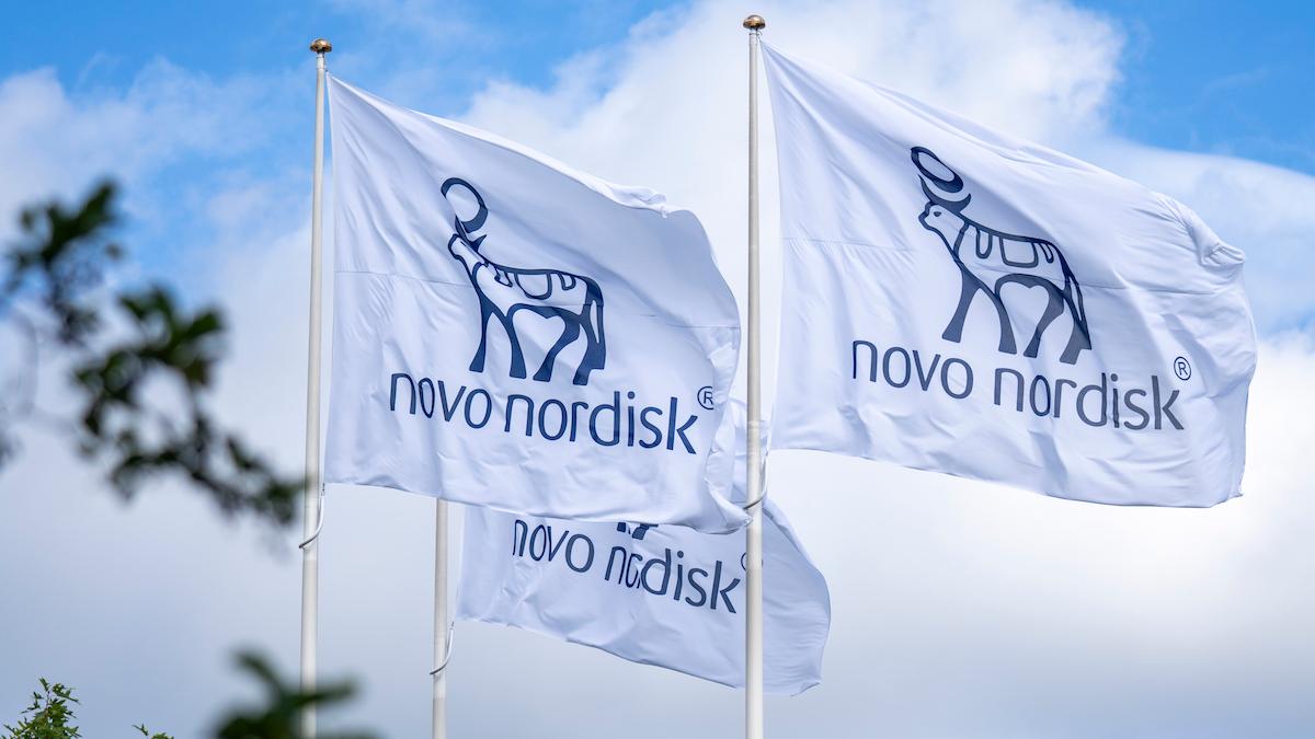Novo Nordisk har mer än fördubblat sitt försäljningsmål för fetmaläkemedlet Wegovy på grund av den överväldigande efterfrågan