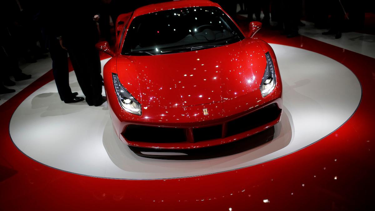 Kraschade nya Ferrarin efter drygt 3 kilometer