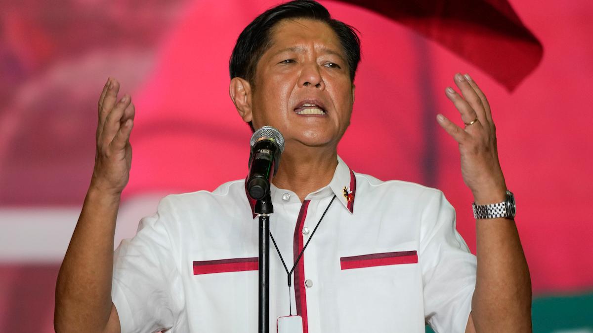Marcos Jr mot jordskredsseger – "Återupprätta familjen"