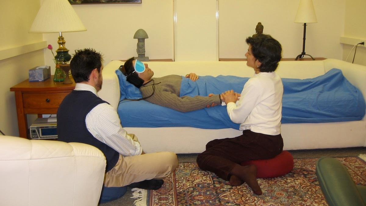 En klinisk studie av effekterna av psilocybin vid Johns Hopkins University. I studier har psilocybin visat sig kunna lindra depression och flera andra tillstånd