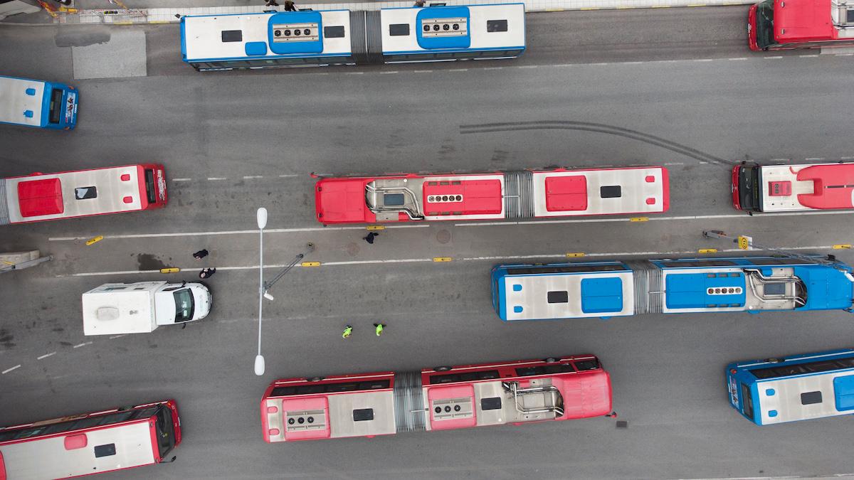 I ett nytt projekt som ska undersöka hur olika datakällor kan samlas in och användas för att utveckla ett bättre trafiksystem har 50 bussar i Kista försetts med wifi-sensorer.
