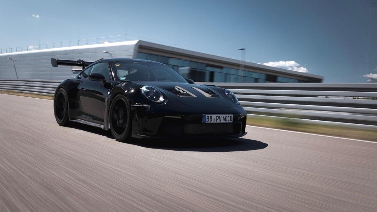 omslagsbild kommande porsche 911 gt3 rs 991.2
