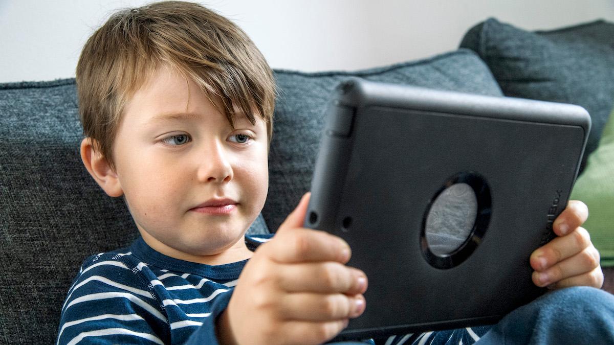 Barns skärmanvändning ökade under pandemin