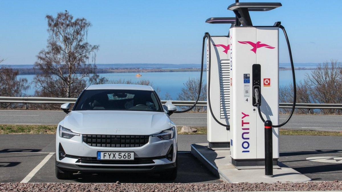 Polestar_2_Laddar_Ionity