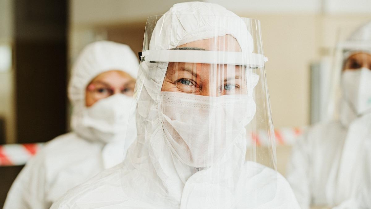 omikronvarianten XBB.1.5 effektivare binda till celler än tidigare undervarianter till omikron och den står nu för 41 procent av alla nya fall av covid-19 i USA