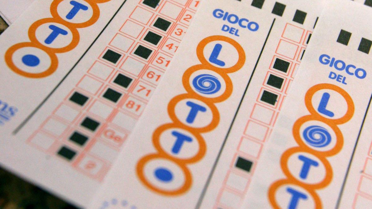 Det italienska spelbolaget Lottomatica överväger en börsnotering i Milano i år