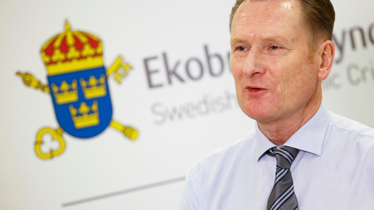 Chefsåklagare Thomas Langrot på Ekobrottsmyndigheten överväger att överklaga den friande domen mot Birgitte Bonnesen