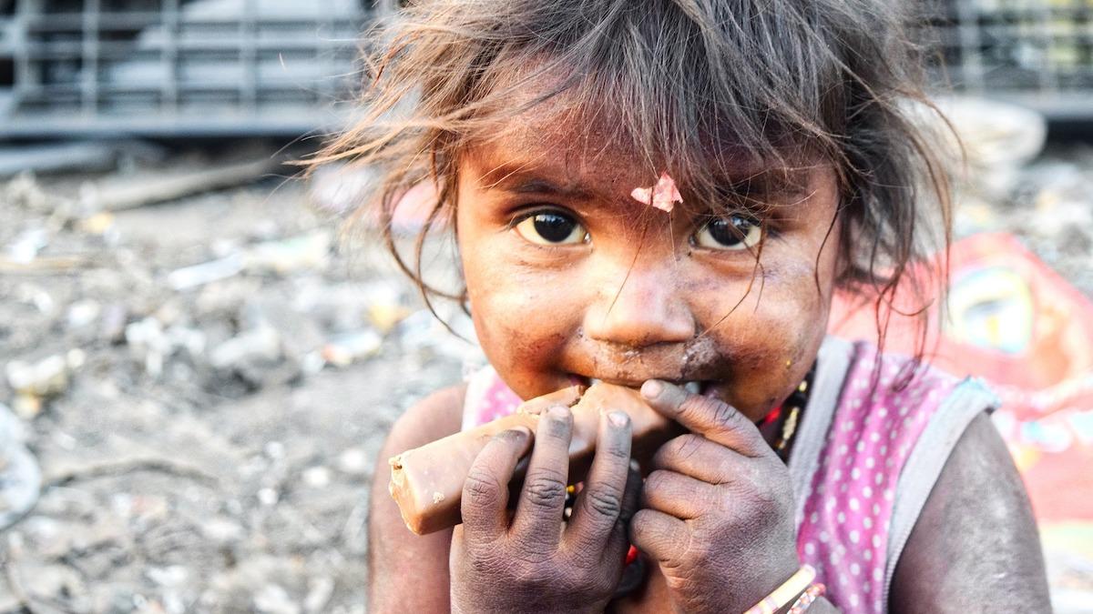 En ny rapport från Oxfam visar att endast 3 procent av det välstånd som skapats i Indien sedan 2012 har nått de fattigaste 50 procenten av befolkningen
