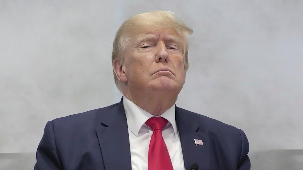 Donald Trump hävdar att inga spionballonger flög över USA när han var president men Pentagon hävdar motsatsen