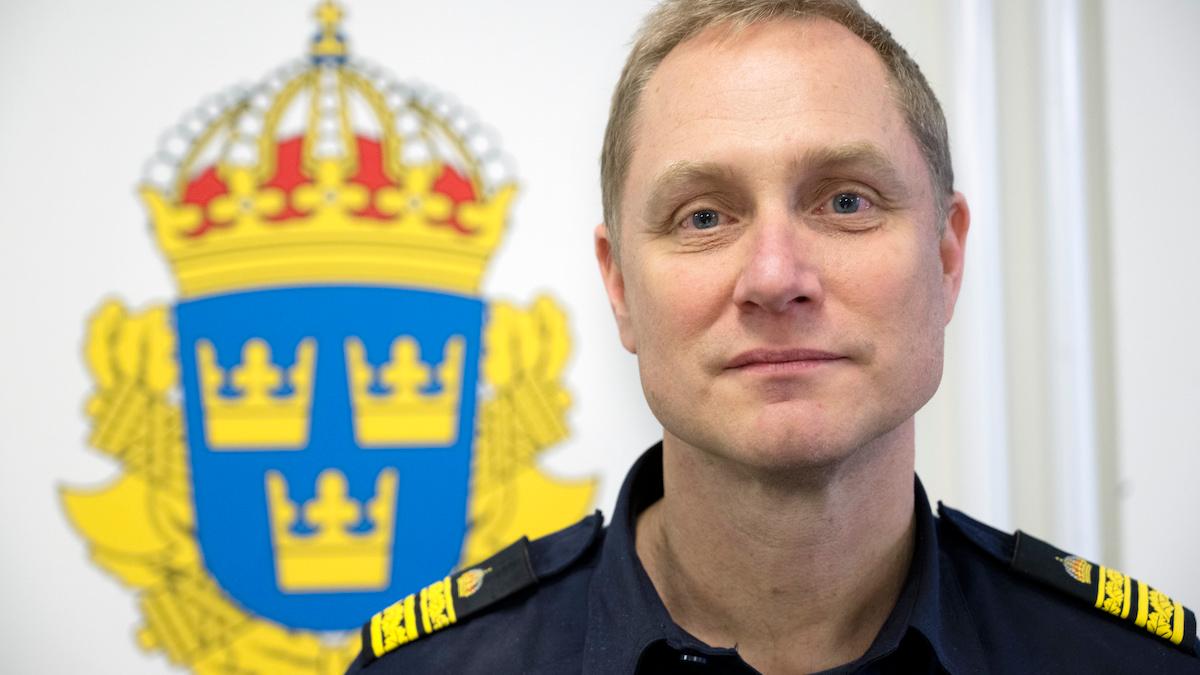 Niclas Andersson, operationsledare för polisens särskilda händelse i Stockholm, nu kritiserar Riksrevisionen arbetsmetoden