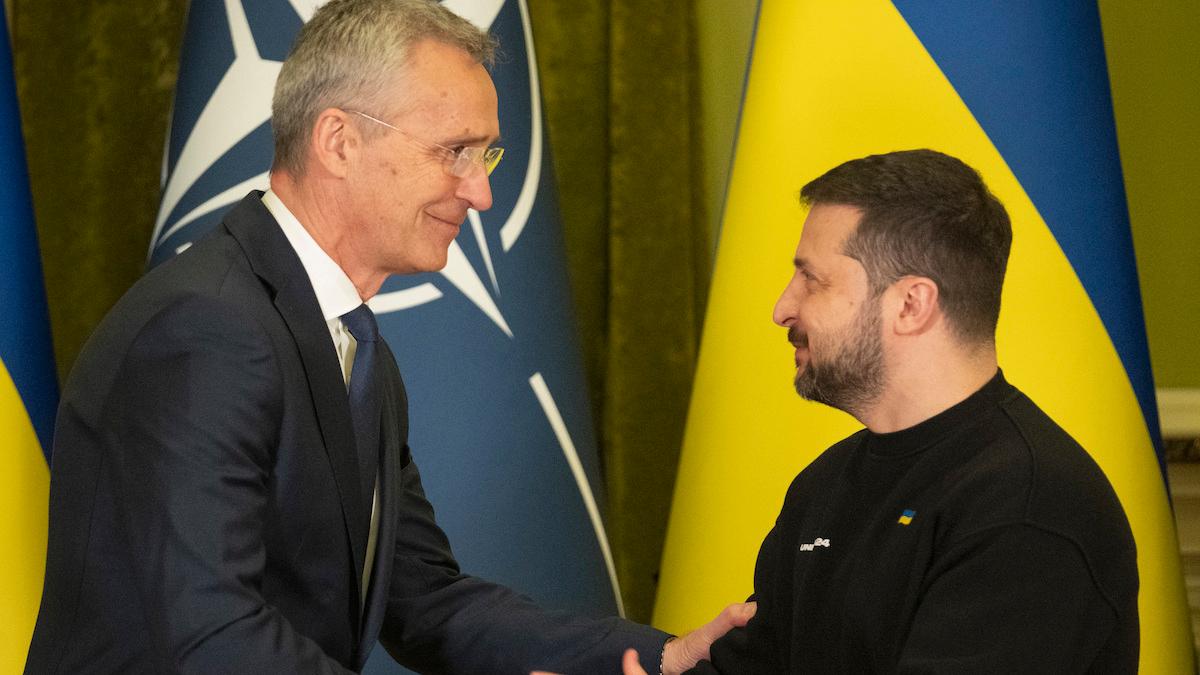 Zelenskyj: "Dags att bjuda in Ukraina till Nato"