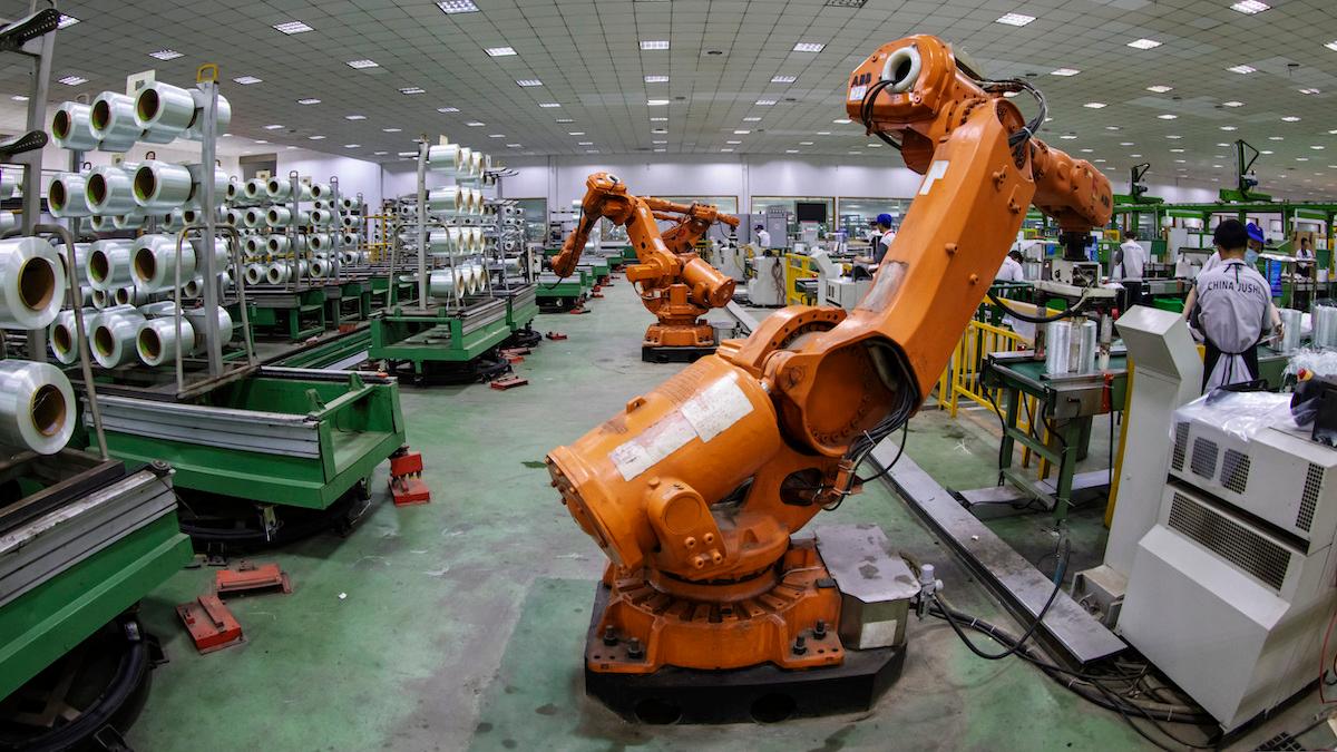 Automatisering behöver inte vara ett hot mot ditt jobb, den kan ge dig nya verktyg som gör att den tråkiga delen av jobbet kan automatiseras