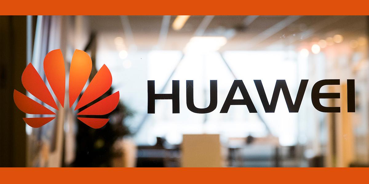 En halvledarförening i Washington varnar för att den kinesiska teknikjätten Huawei bygger ett hemligt nätverk för produktion av chipp