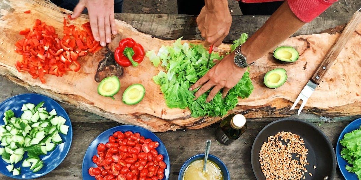 En expert i näringspsykiatri tipsar om fyra enkla kostförändringar som är bra för din hjärnas hälsa