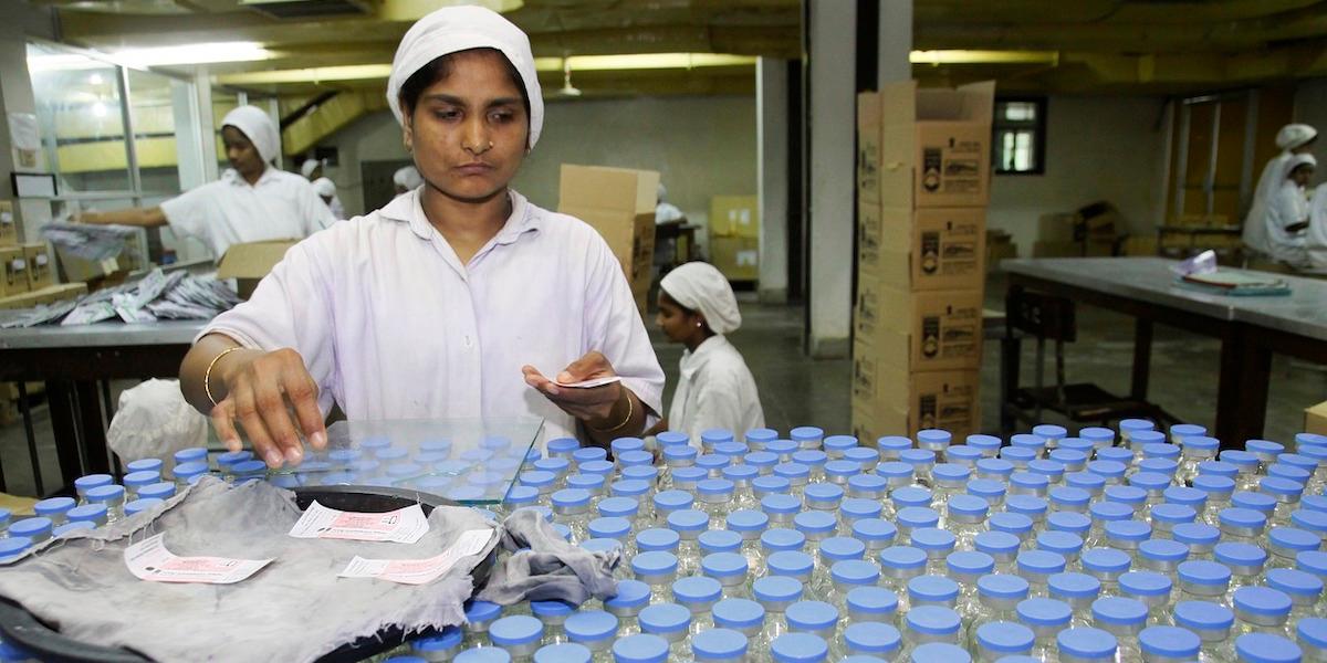 Läkemedelsfabrik i Bangladesh, när patent för läkemedel löper ut kan de kopieras, tillverkas och säljs av andra