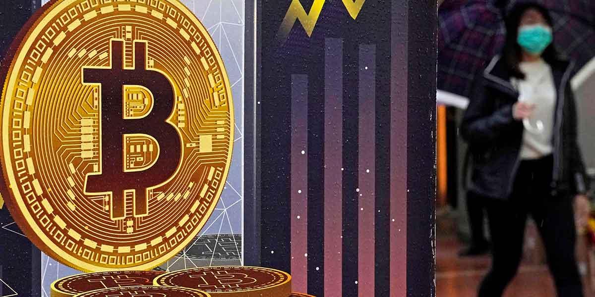 bitcoin tappar i värde