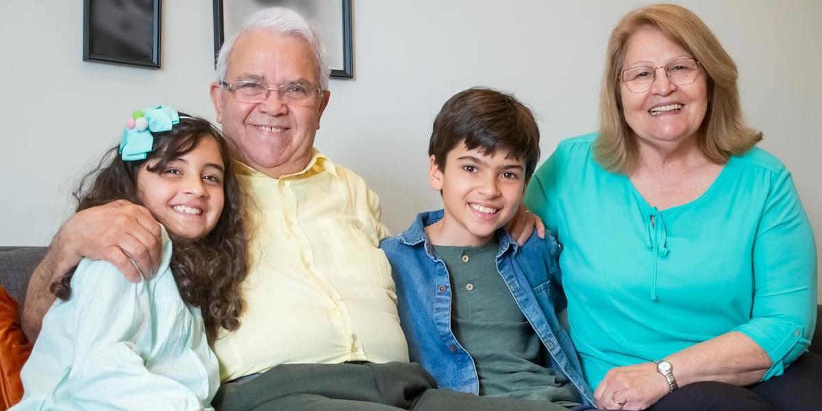 Barnen och barnbarnen ska inte behöva tvångsspara ännu mer till pension, det menar Mikael Nyman, mannen bakom nyhetsbrevet Pensionsnyheterna