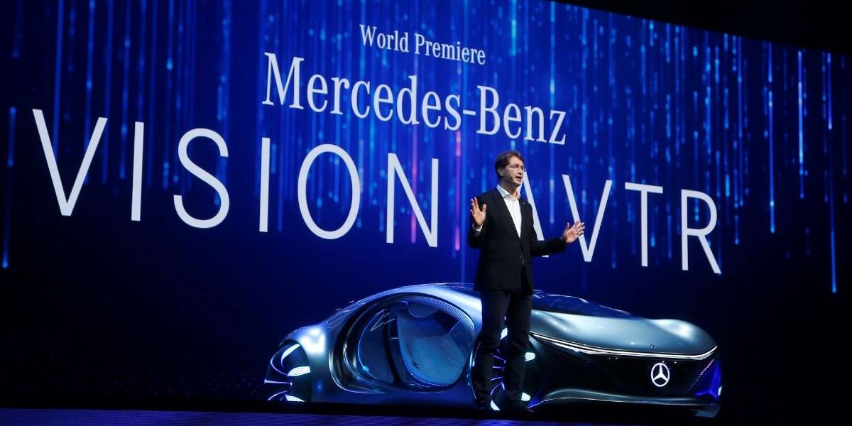 Mercedes flyttar fram målet för enbart elbilar