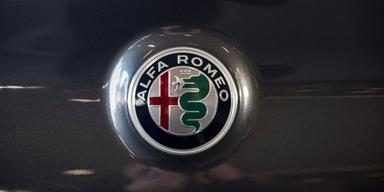 Italiens regering upprörd över Alfa Romeo