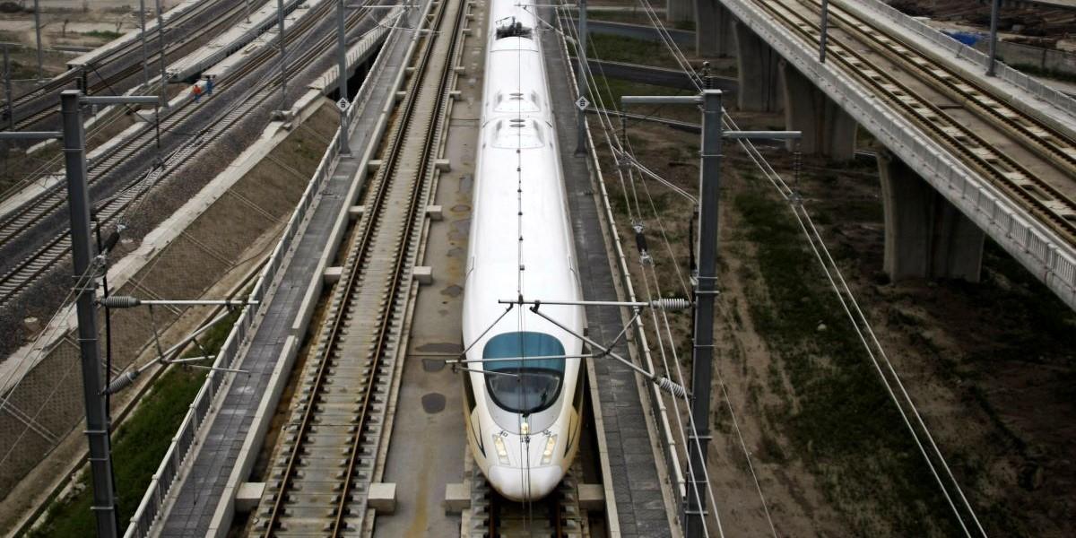 Kina straffar kineser med skulder med förbud att åka snabba tåg