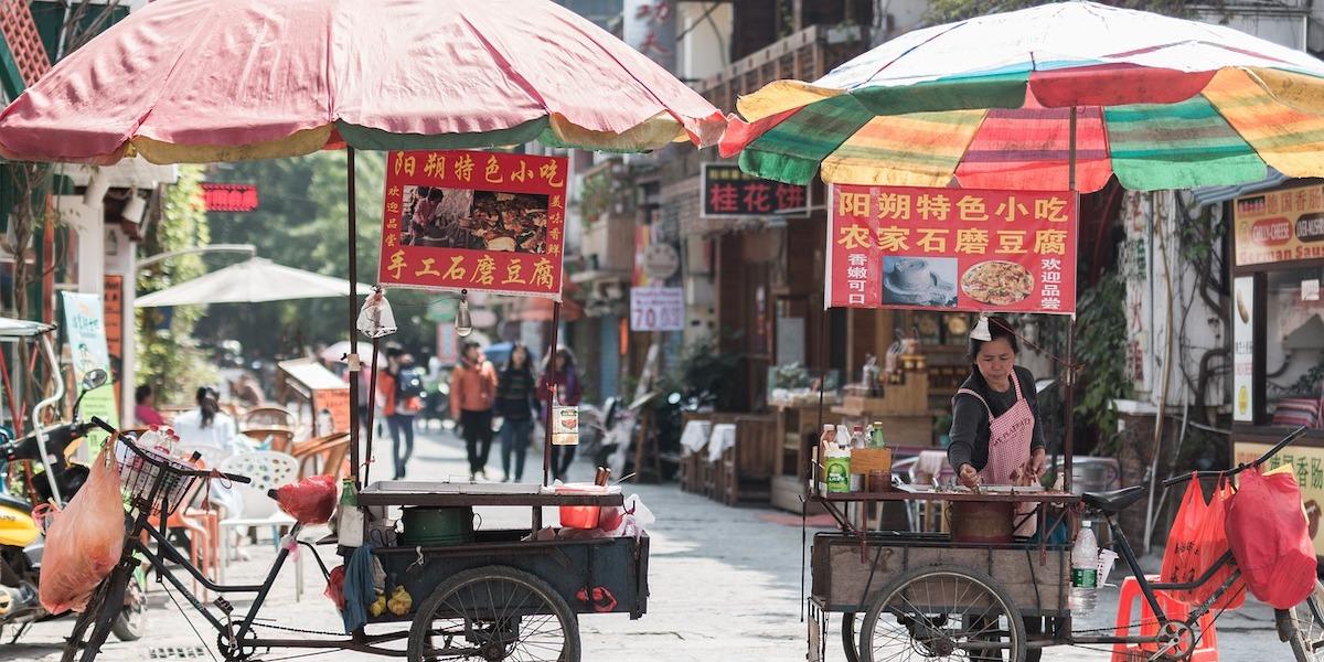 Efter att ha vigt sitt liv åt att göra Kina till världens största exportör, riskerar Kinas pensionärer nu en kraftigt försämrad levnadsstandard på ålderns höst.