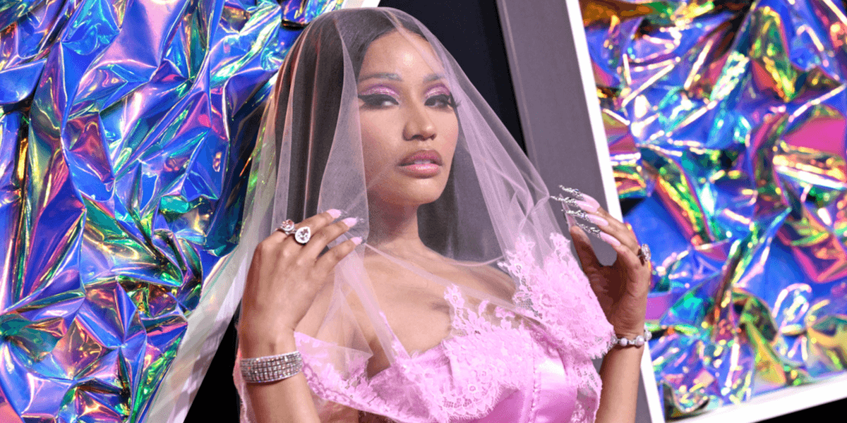 Artisten Nicki Minaj , som skrev under ett brev till AI företag att sluta använda AI på sätt som kränker eller minskar de mänskliga konstnärernas rättigheter.