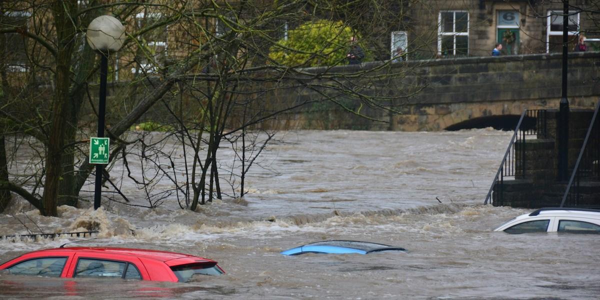 Klimatförändringar med översvämningar som följd.