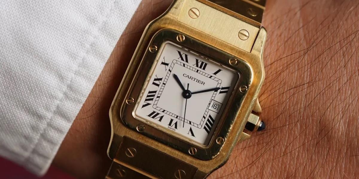 Känn dig som Gordon Gekko i filmen Wall Street, genom Cartier Santos Or Massif 2960 “Gordon Gekko”.