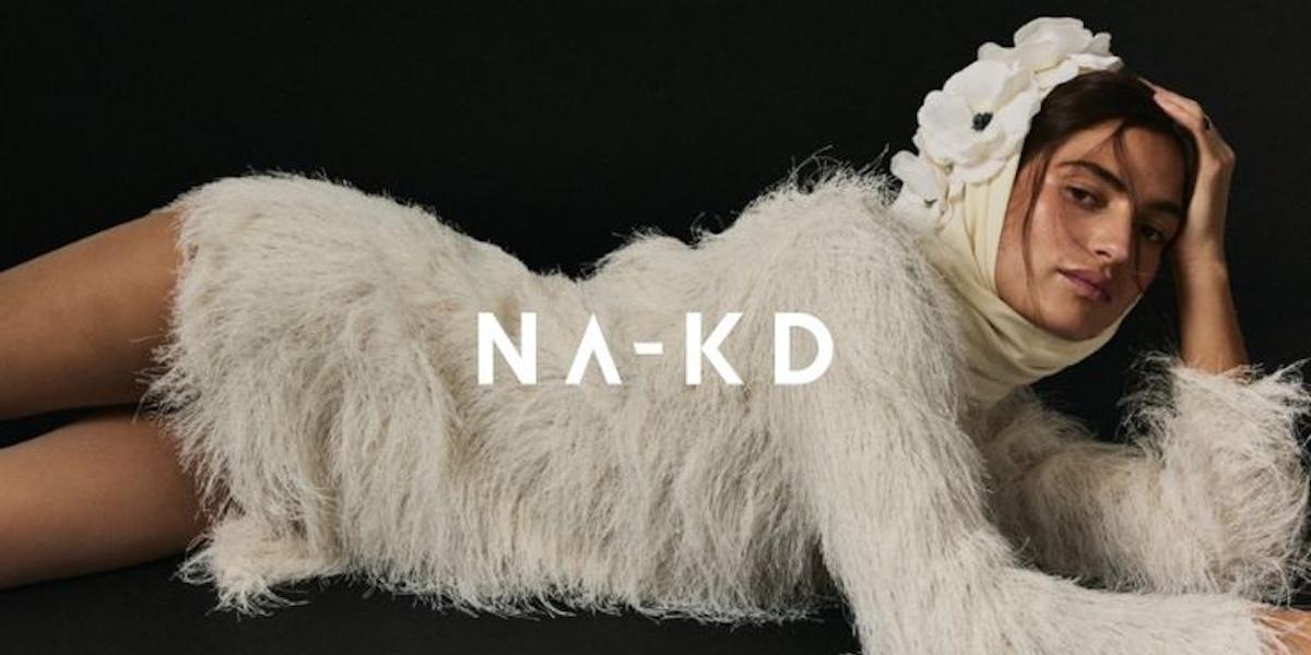 Nakd går igenom en rekonstruktion.