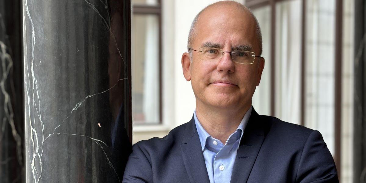 Stefan Hagman är förvaltare för Handelsbankens globala indexfond som lockade mest nysparande av alla fonder 2024.