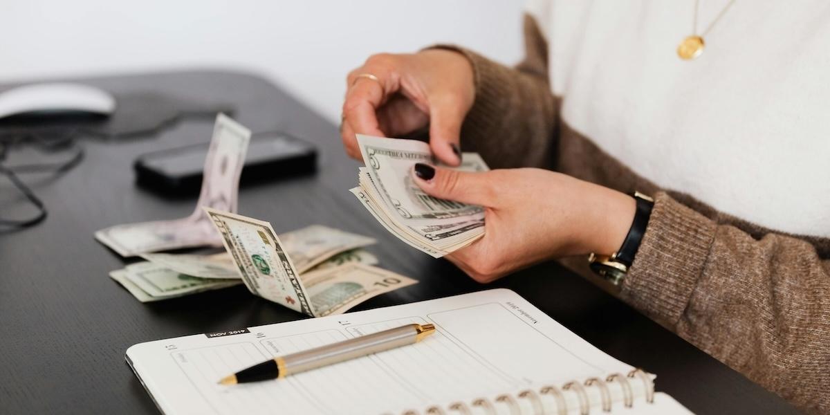 Både Nato och dollarn är död, åtminstone om David Roche får rätt i sin analys.