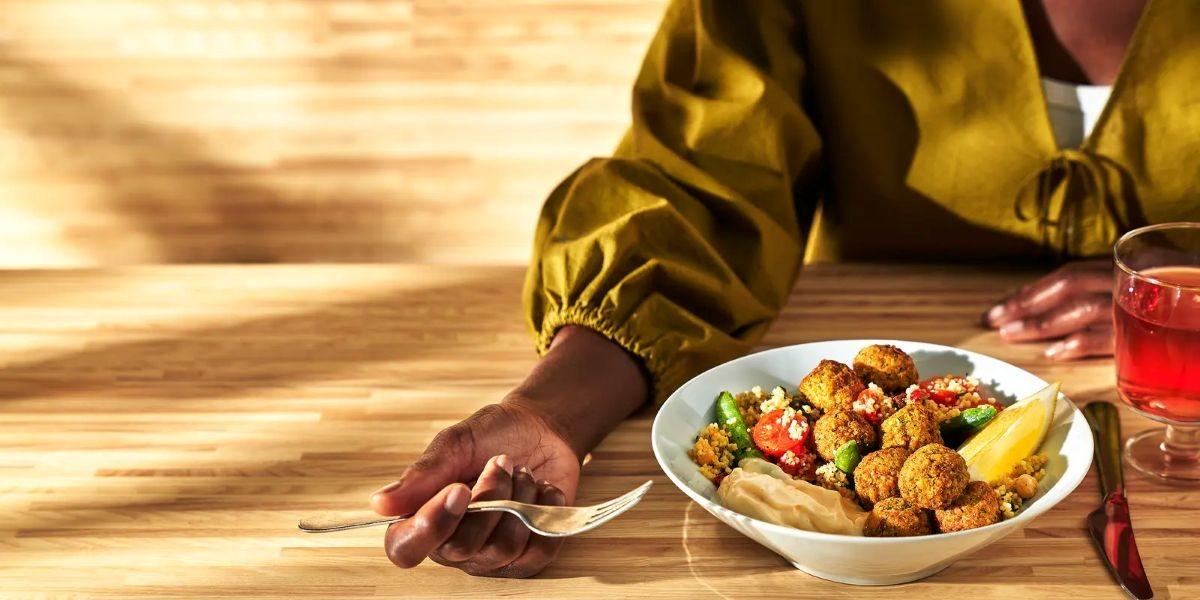 Ikea introducerar falafeln på restaurangerna