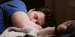 Sov i mörker – det kan rädda ditt liv