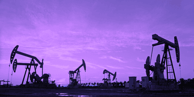 Oljeindustrin pumpar upp flera miljoner fat olja extra varje dag