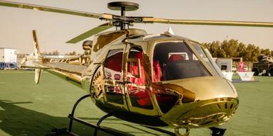 Helikopter i guld – ja varför inte? I Dubai är allt möjligt.
