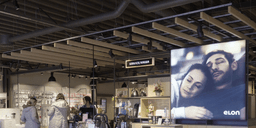 Tung kritik mot Elon ute i landet