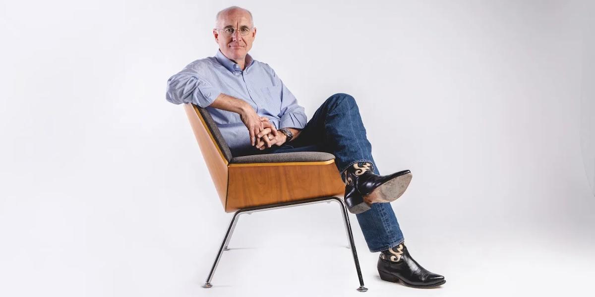 Phil Gilbert paketerar förändring som en produkt.